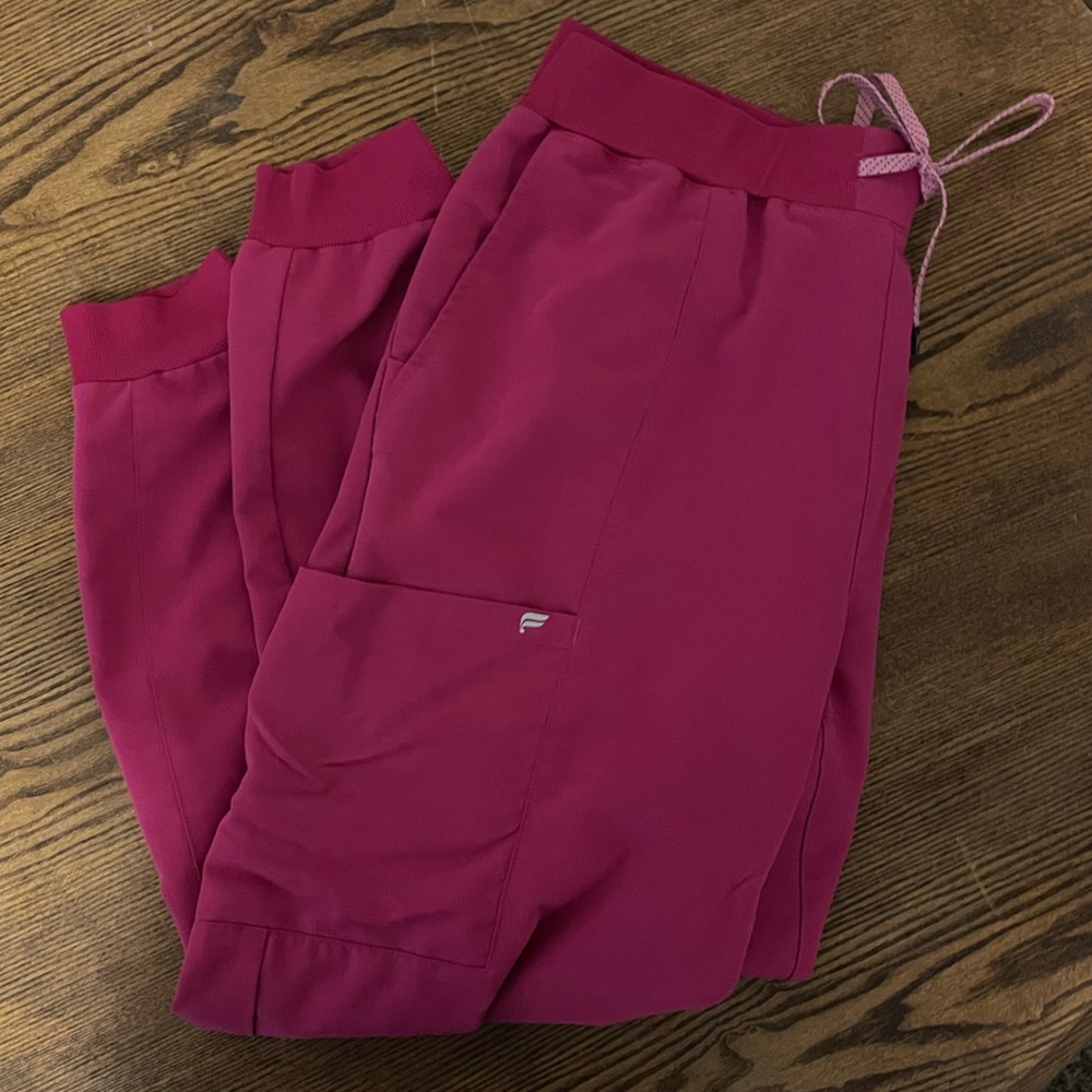 Fabletics On-Call Scrub Jogger